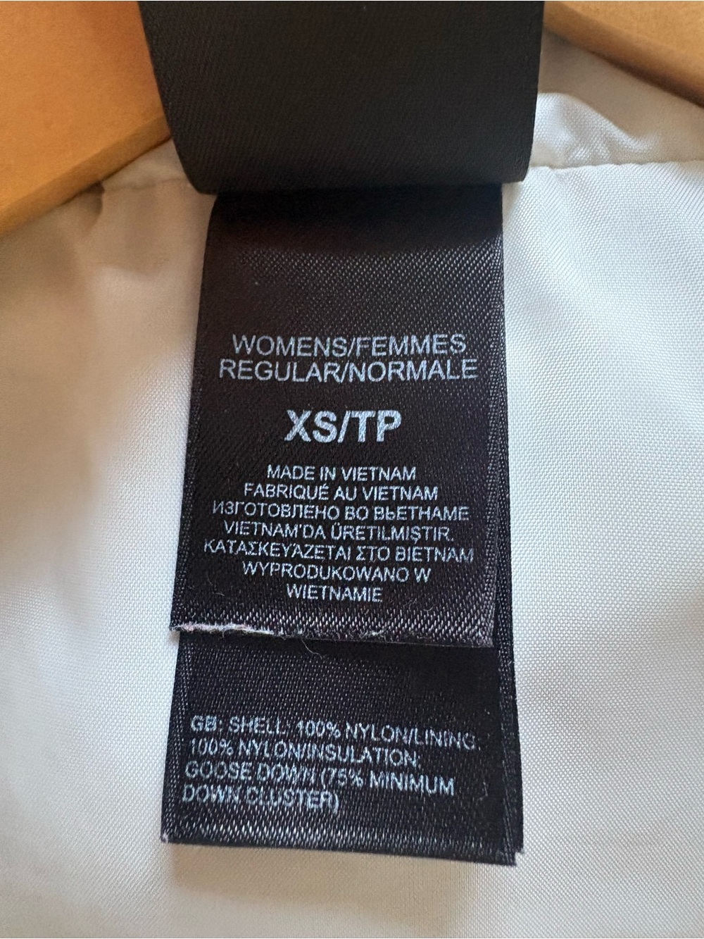 The North Face Women's Quilted 550 Insulated Vest — Brown Size X-Small - Picture 7 of 10
